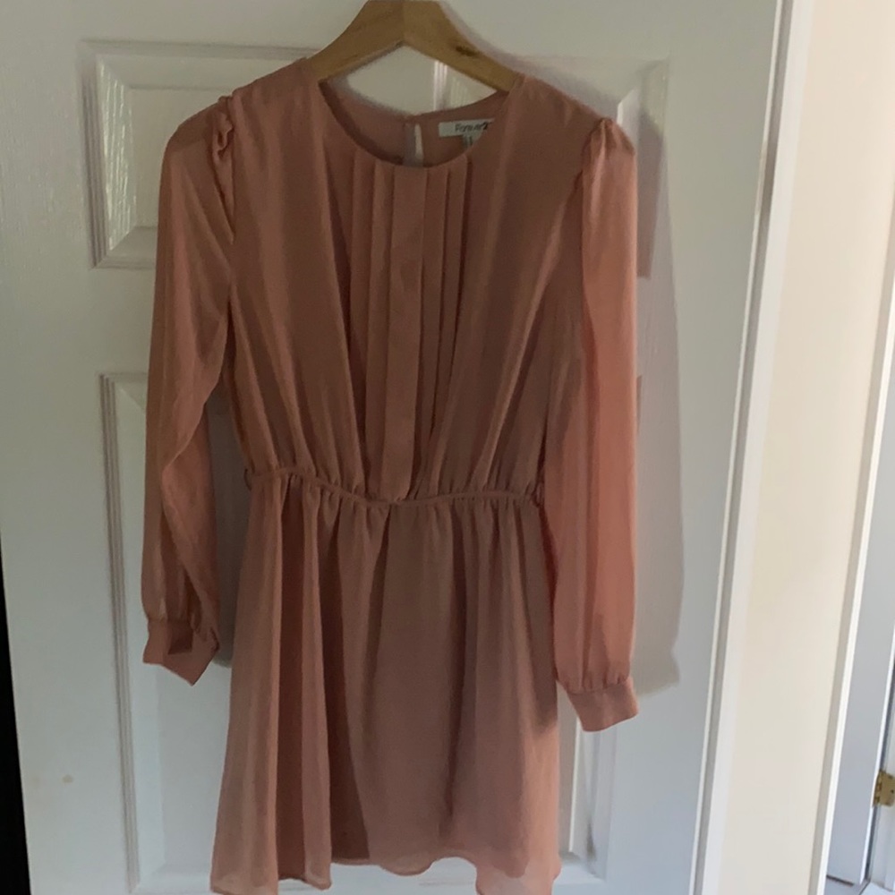 Long sleeve chiffon dress